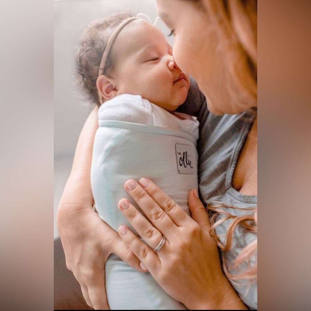 Ollie Swaddle in the color sky